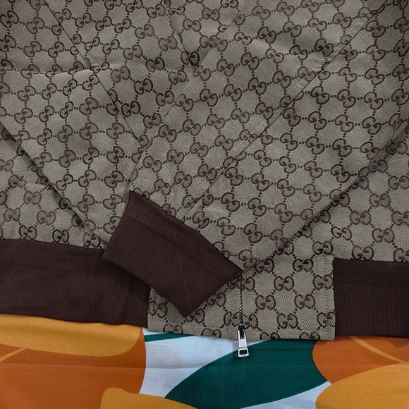 Gucci Classic Monogram Jacket - Picture 5 of 13